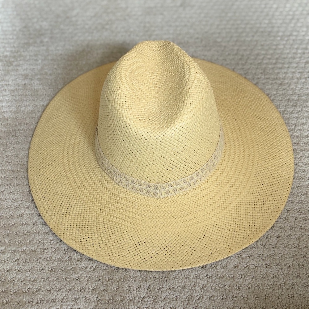 Gigi Pip Straw Natural Wide Brim Hat, Size M (57) - Picture 3 of 5